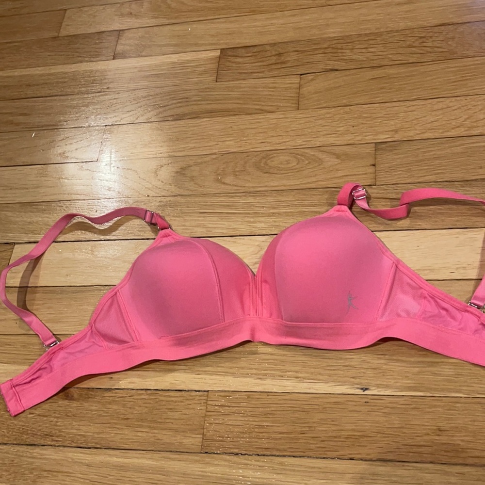 Dan skin Now pink bra